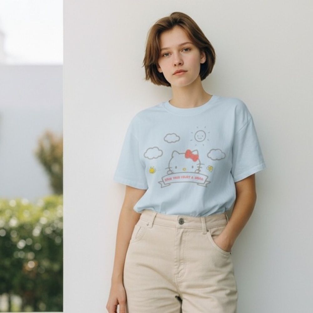 Neat Girls Ladies Sanrio Hello Kitty Blue Short Sleeve T Shirt - Size Medium